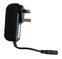 Quest Leisure SuperNova 120 LED Light Starter Kit E0082 -Vango Camping Shop e0082 3 midsize